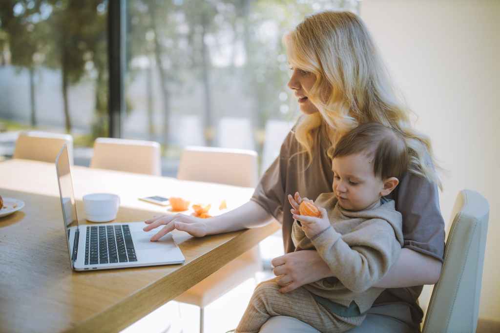 That Time I Was Shamed for Being a Working&nbsp;Mom